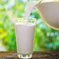 شیر تازه با چربی ۴به بالا پرچرب وخوشمزه