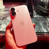 ایفون 16 سفید بدون رجیستر باتری ۹۸