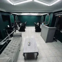 شاگرد ارایشگری مردانه