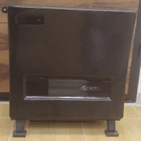 بخاری گازی سالم در حد نو|بخاری، هیتر، شومینه|قروه, |دیوار