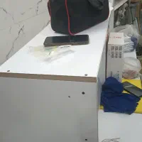 میز کار یا میزپیشخوان