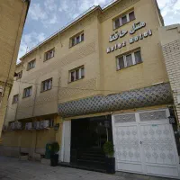 بلبوی (چمدان بر و خدماتی) هتل حافظ