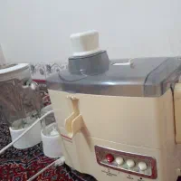 آبمیوه گیر|آبمیوهگیر و آبمرکباتگیر|بروجرد, |دیوار