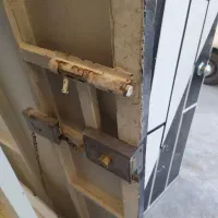 درب اهنی|مصالح و تجهیزات ساختمان|یزد, |دیوار