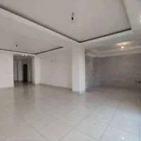 واحد ۱۱۰ متری کلید نخورده میدان شورا