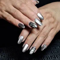 استخدام دستیارارایشگر و ناخنکار