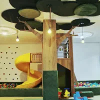 مربی خانه بازی