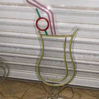 سه عدد نئون (قیمت برای هر سه تا هست)|عمده‌فروشی|نوشهر, |دیوار