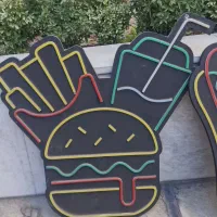 نئون|ریسه و چراغ تزئینی|تهران, حکیمیه|دیوار