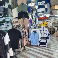 فروشنده تیشرت مردانه