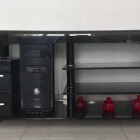 میزتلویزیون شیشه ای