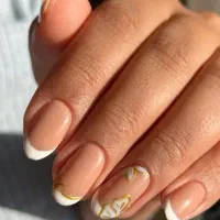 خدمات ناخون انجام میدم