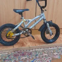 دوچرخه ۱۲ سالم وتمیز