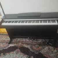 پیانو یاماها وای دی پی ۱۳۵