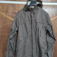 کاپشن کوهستانی Burton