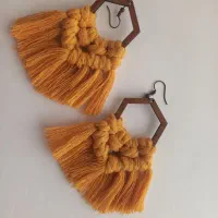 گوشواره مکرومه