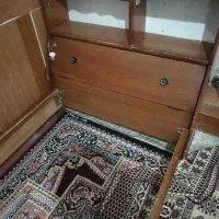 تخت تک نفره|تخت و سرویس خواب|شیراز, لشکری‎|دیوار