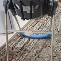 صندلی غذاخوری کودک سالم و تمیز