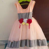 پیراهن مجلسی مناسب ۷تا ۱۰سال