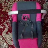 تخت و گهواره کریر