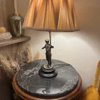 اباژور برنز جفت دختر و پسر نوازنده امضا دار|چراغ خواب و آباژور|تهران, سوهانک|دیوار