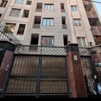 100-متر-دوخواب-با-پارکینگ-و-اسانسور