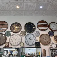 ساعت دیواری . گنجینه صدرا