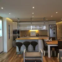 ۲۰۰متر/فول مبله/کلیدنخورده/میگون نو