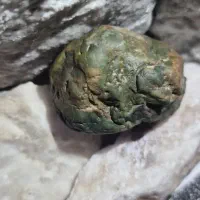 سنگ یشم سبز قیمتی