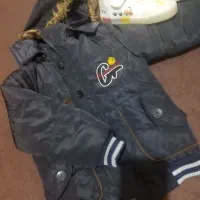 کاپشن و کتونی ساقدار..|کفش و لباس بچه|کرج, کمال‌شهر|دیوار