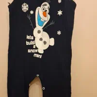 تعدادی لباس در حد نو