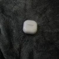 ایرپاد گلگسی بادز ۲ پرو akg