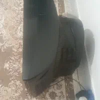 تلویزیون ۲۹ سامسونگ و ویلچر