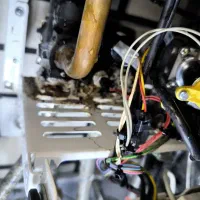 تعمیرات و نگهداری موتور خانه .پگیچ رادیاتوور