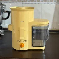 حراج یک عدد ابمیوه گیری بزرگ AEG اصل المان (نو)|آبمیوه‌گیر و آب‌مرکبات‌گیر|تهران, اختیاریه|دیوار