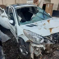 با ما ضرر خودرو تصادفی و چپی خود را کم کنید