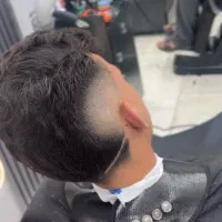 آموزشگاه آرایشگری همراه با خوابگاه