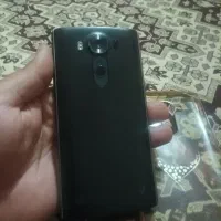 ال‌جی V10