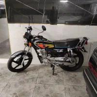 موتور سیکلت هندا 200