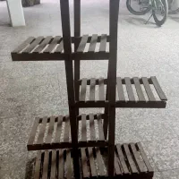 استند چوبی
