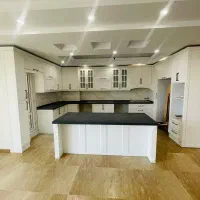 آپارتمان۱۸۰متری.لوکیشن مناسب برای زائرین و ساکنین