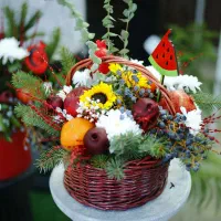 باکس گل و میوه ویژه شب یلدا