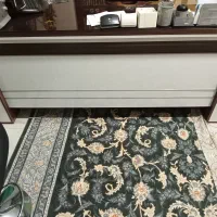 میز اداری با فایل سه کشو و شیشه ۶میلی  نو نو