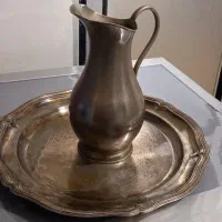 پارچ و سینی قدیمی