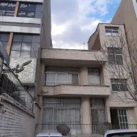 فروش-خانه-ی-سه-طبقه-بر-بلوار-لاله-تهرانسر-اصلی