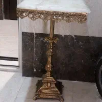 میز برنجی