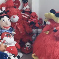 اسباب بازی|اسباب‌بازی بچه|هشتگرد, فاز ۱ مهستان|دیوار