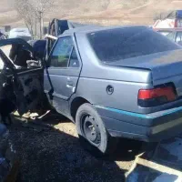 ماشین تصادفی|خودرو سواری و وانت|لردگان, |دیوار