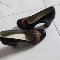 کفش پاشنه بلند کلاسیک