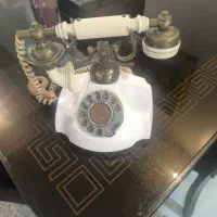 تلفن رومیزی عتیقه